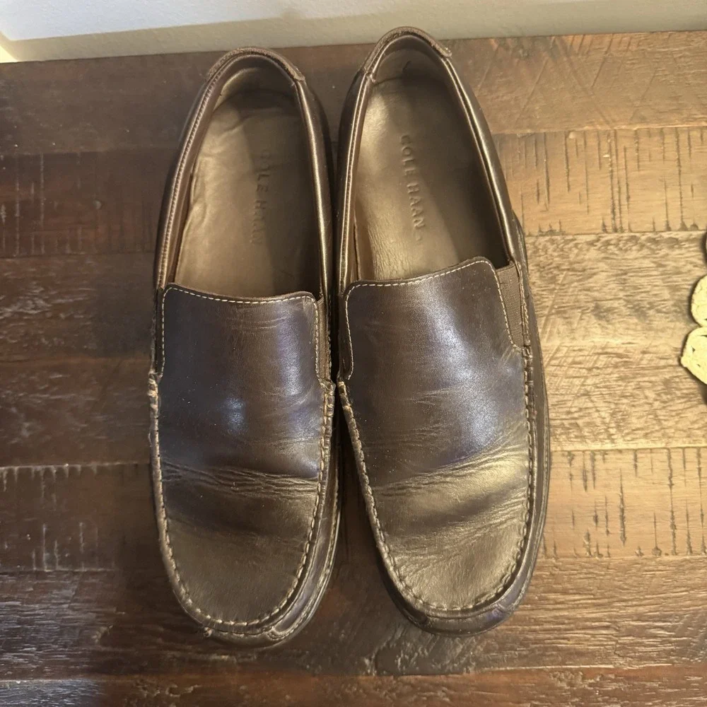 Cole Haan one small